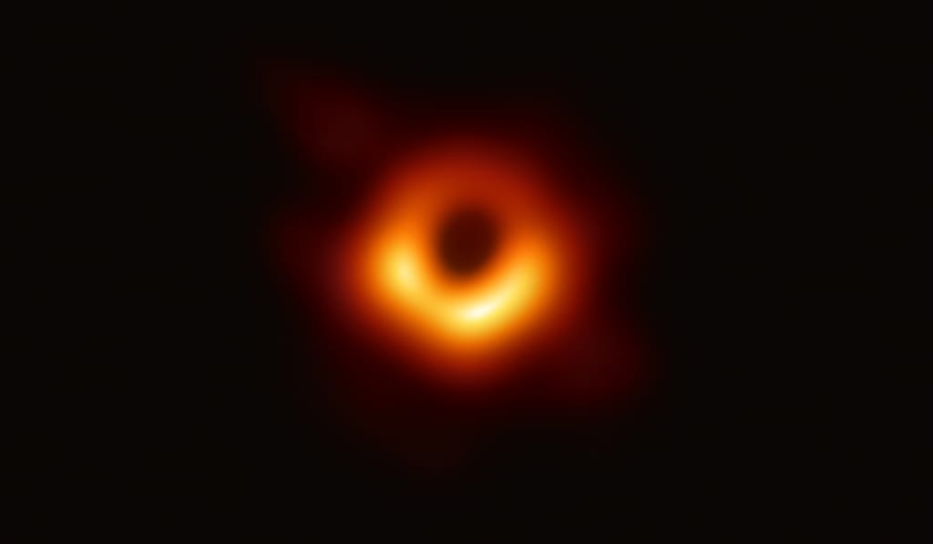 M87* の画像
