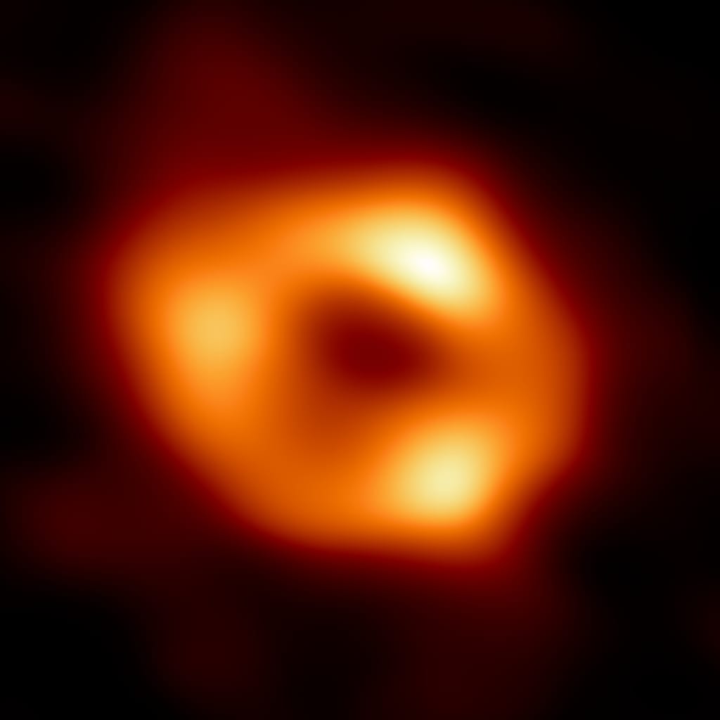 Sagittarius A*، مصوَّرًا